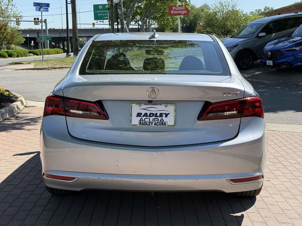 Used 2017 Acura TLX w/ Technology Package FWD image 5