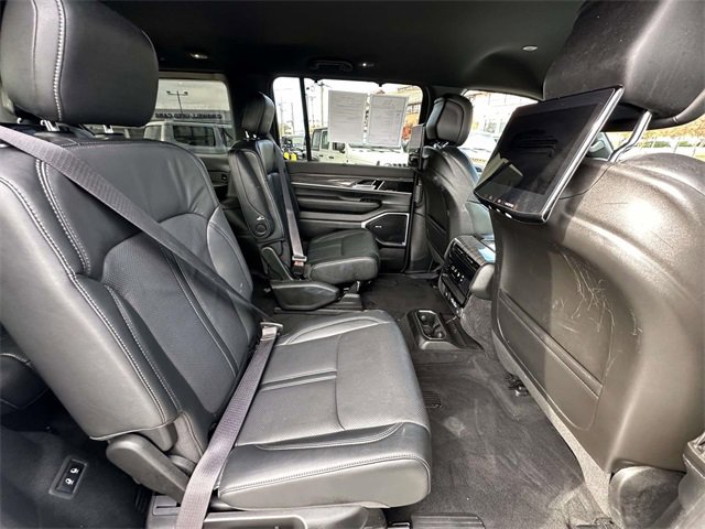 Used 2022 Jeep Wagoneer Series III w/ Convenience Group I image 31