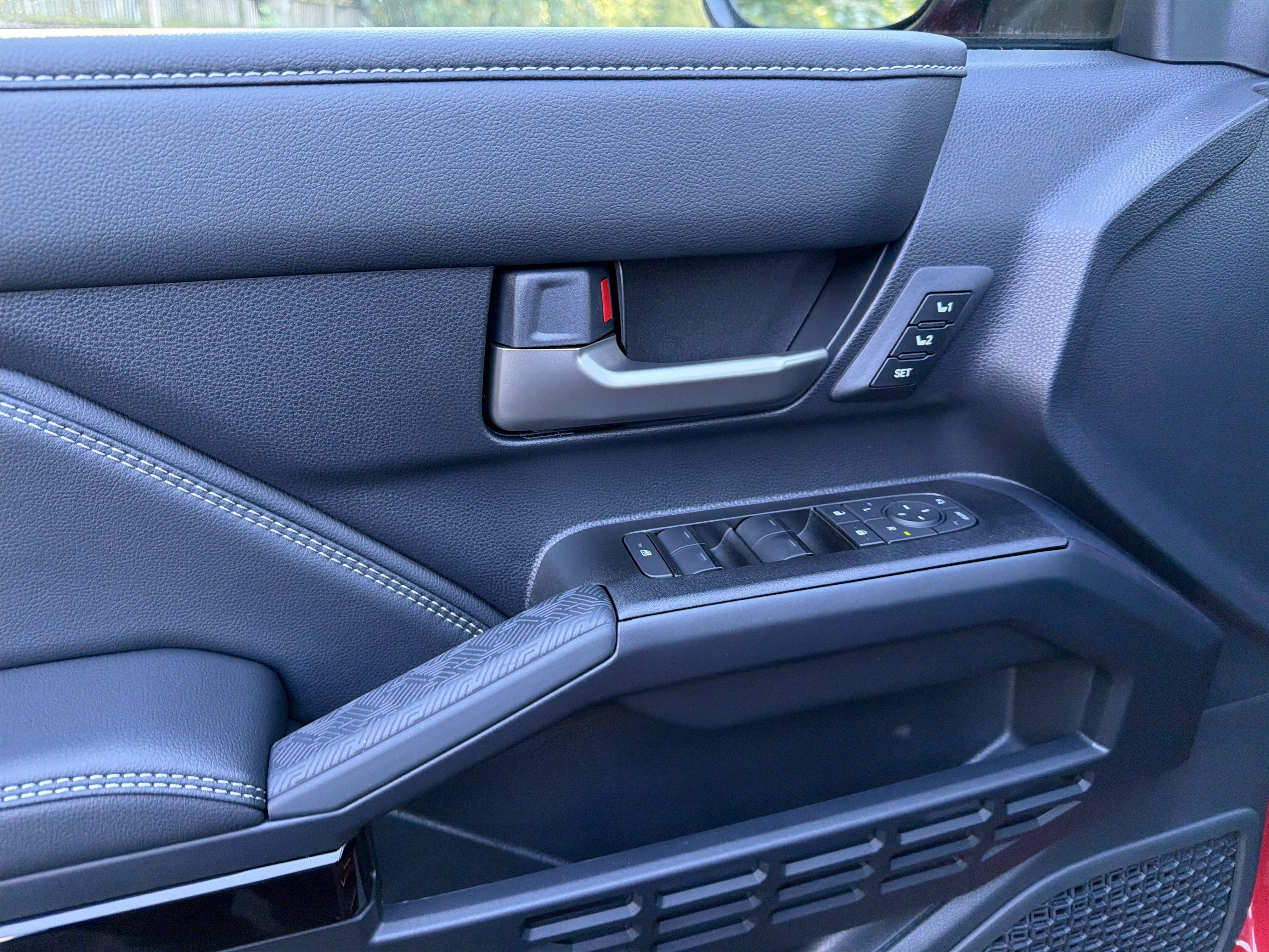 New 2026 Toyota 4Runner Limited AWD/4WD image 10