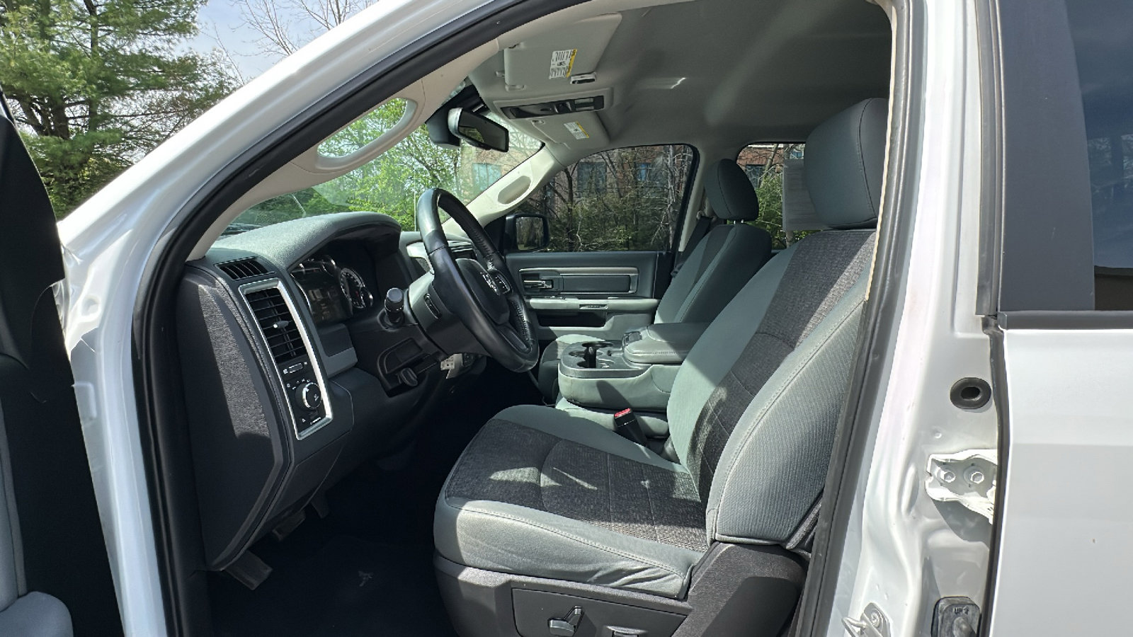 Used 2017 RAM 1500 Big Horn AWD/4WD image 15