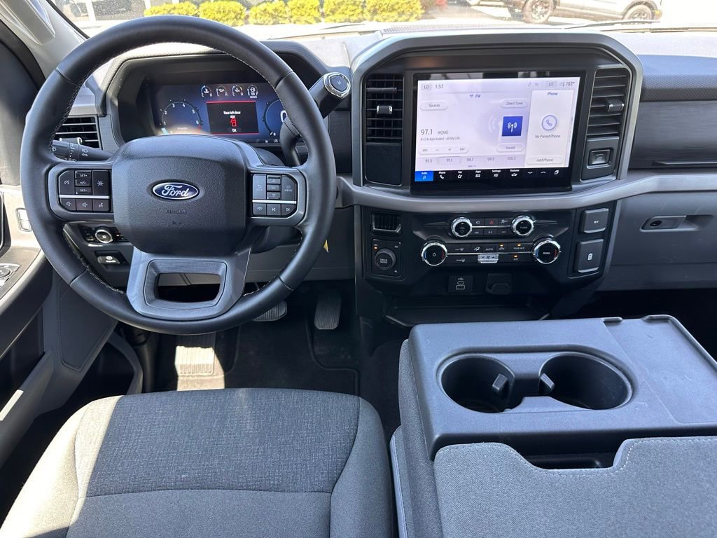 Used 2025 Ford F150 XLT w/ Equipment Group 301A Standard image 4