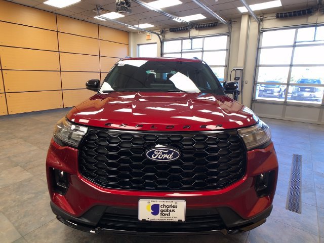 New 2027 Ford Explorer ST-Line w/ Premium Package AWD/4WD image 2