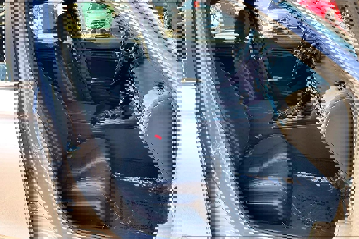 Used 2023 Honda Civic Sport image 7