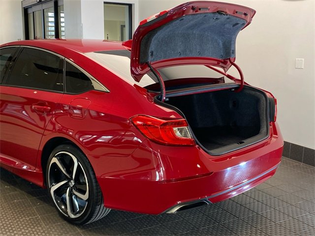 Used 2018 Honda Accord Sport image 25