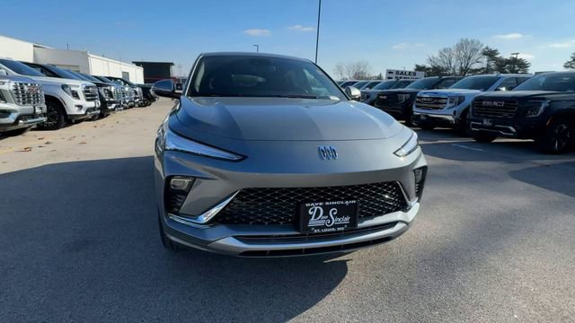 New 2026 Buick Envista Avenir image 3
