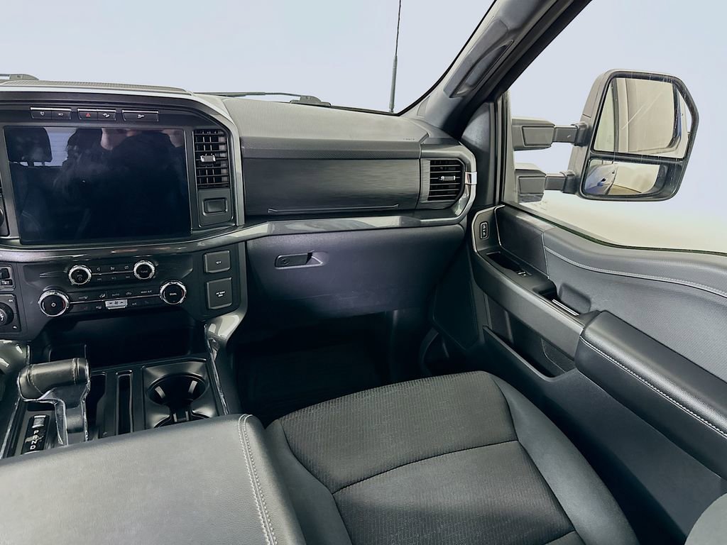 Used 2022 Ford F150 XLT w/ Equipment Group 302A High image 19