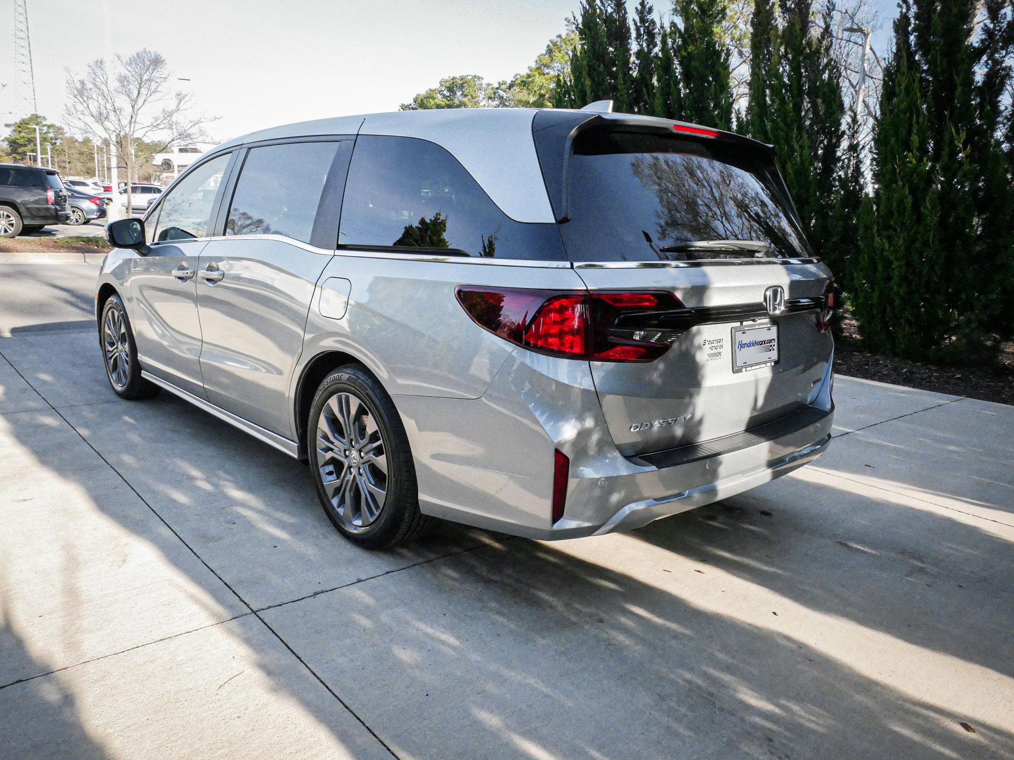 Certified 2025 Honda Odyssey Touring image 8