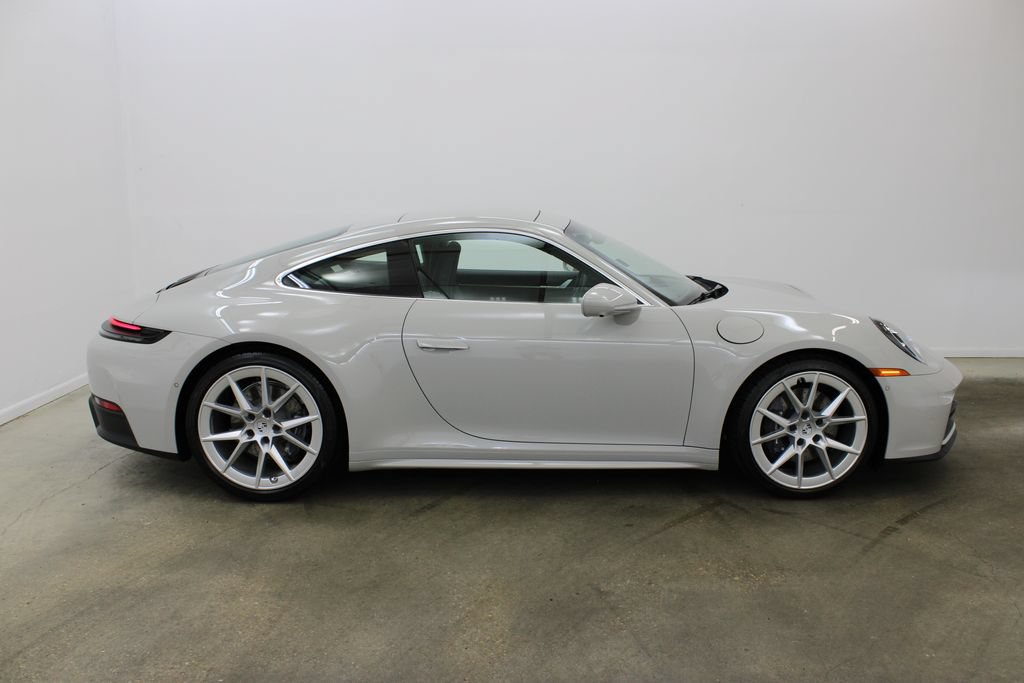 Certified 2025 Porsche 911 Carrera RWD image 8