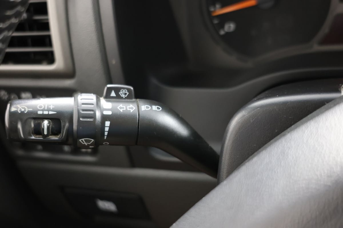 Used 2005 Chevrolet Colorado LS AWD/4WD image 20