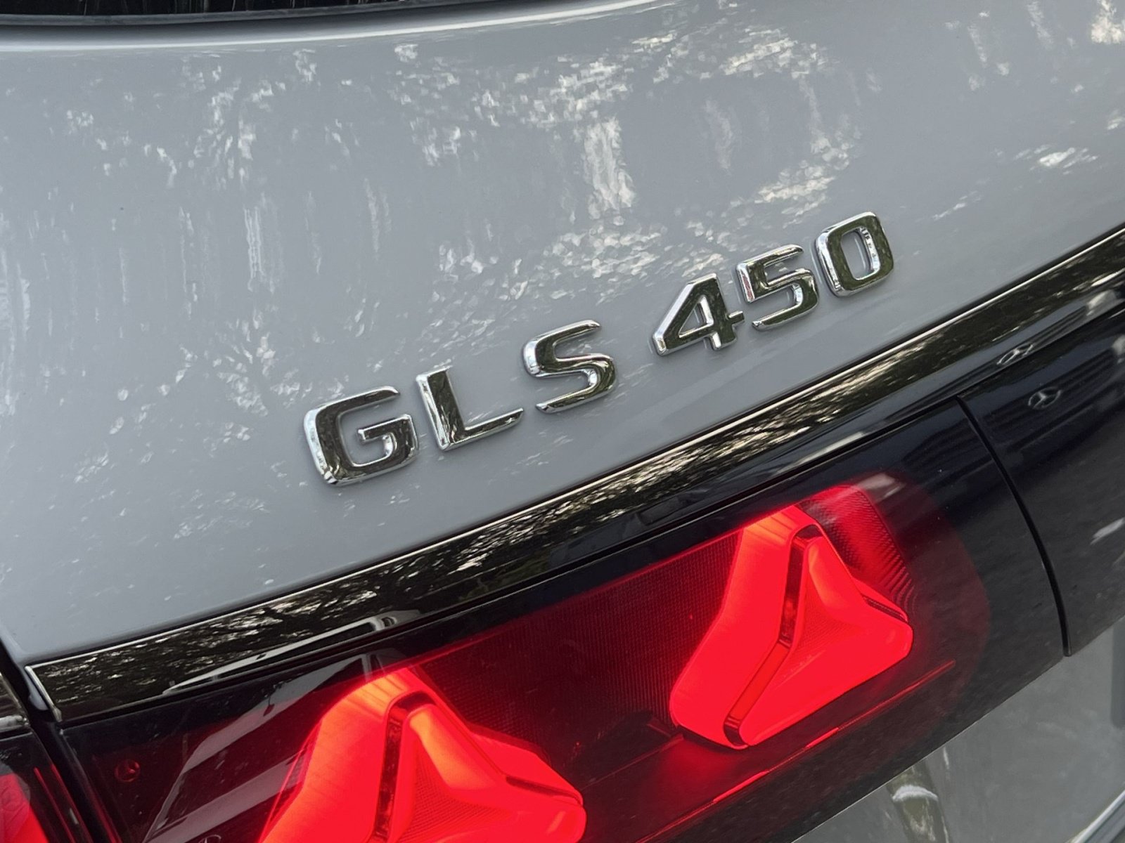 New 2027 Mercedes-Benz GLS 450 4MATIC image 37