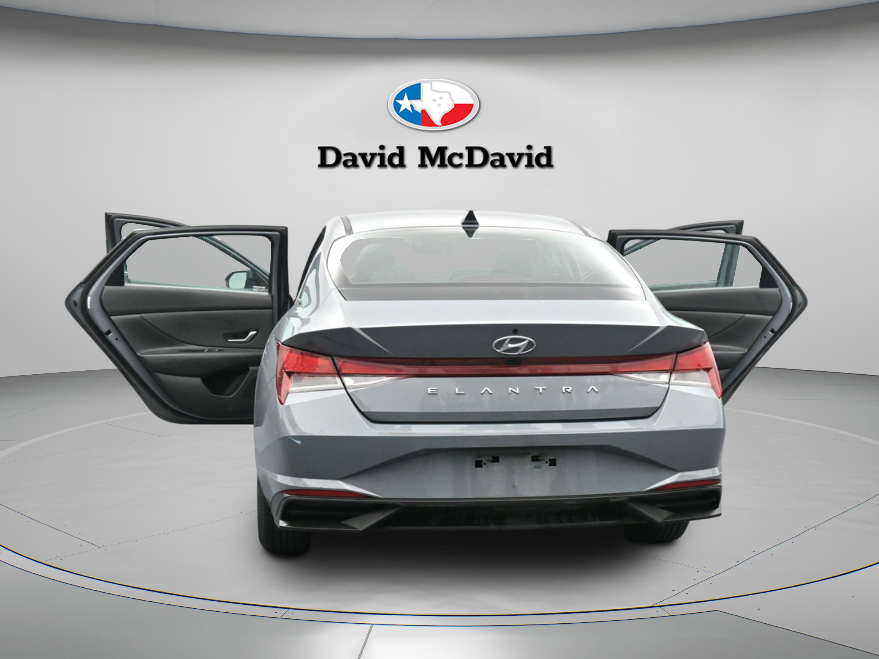 Used 2022 Hyundai Elantra SEL w/ Convenience Package image 12