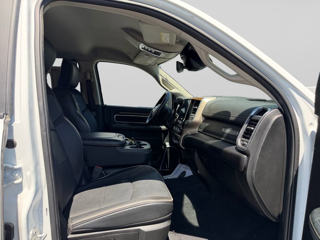 Used 2024 RAM 2500 Laramie w/ Safety Group AWD/4WD image 17