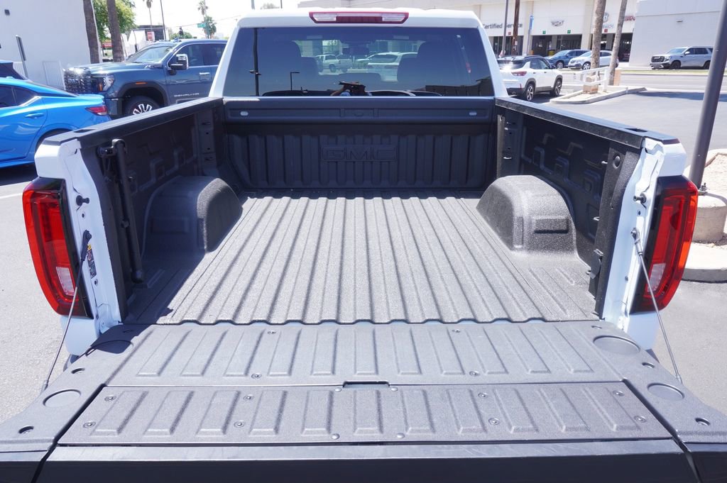 Certified 2025 GMC Sierra 1500 AT4 AWD/4WD image 9