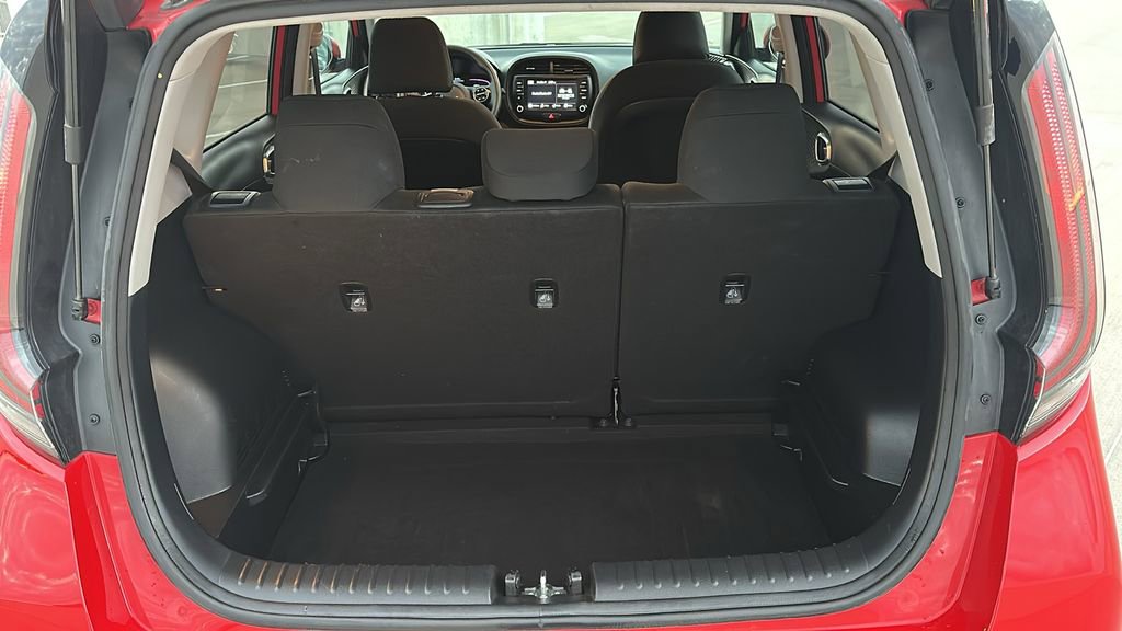 Used 2024 Kia Soul LX w/ Option Group 015 image 32