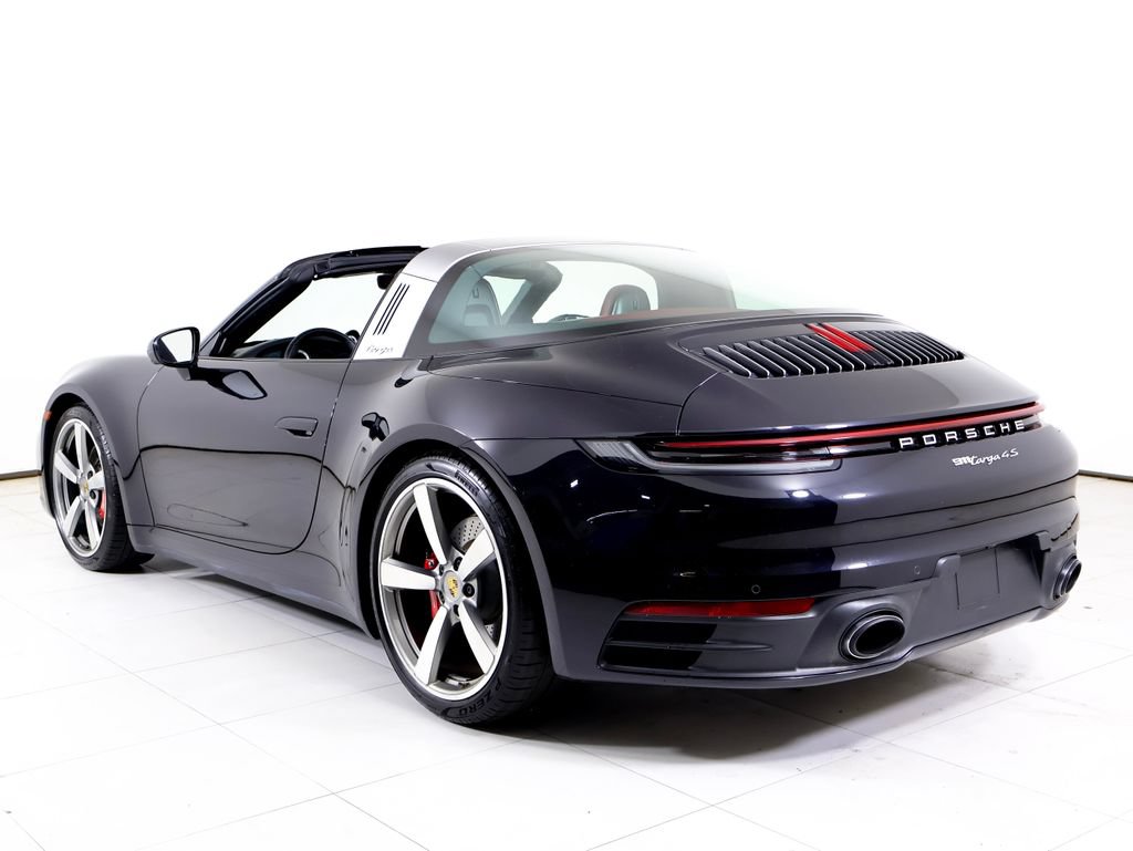 Certified 2021 Porsche 911 Targa 4S AWD/4WD image 3