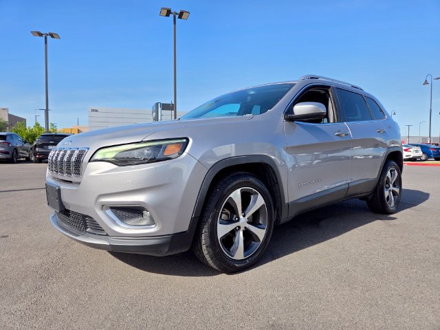 Used 2019 Jeep Cherokee Limited FWD image 2