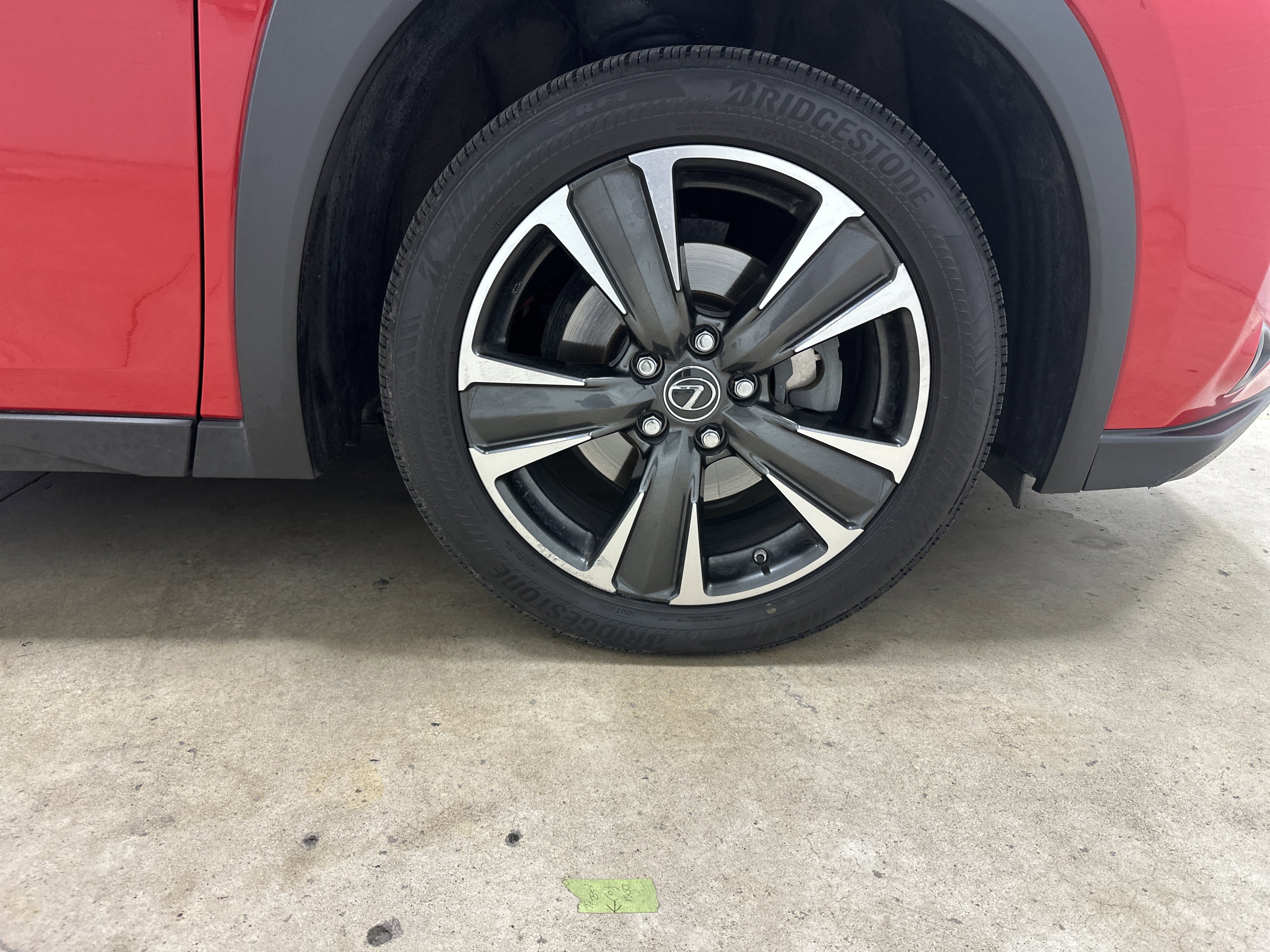 Used 2019 Lexus UX 250h w/ Premium Package image 13