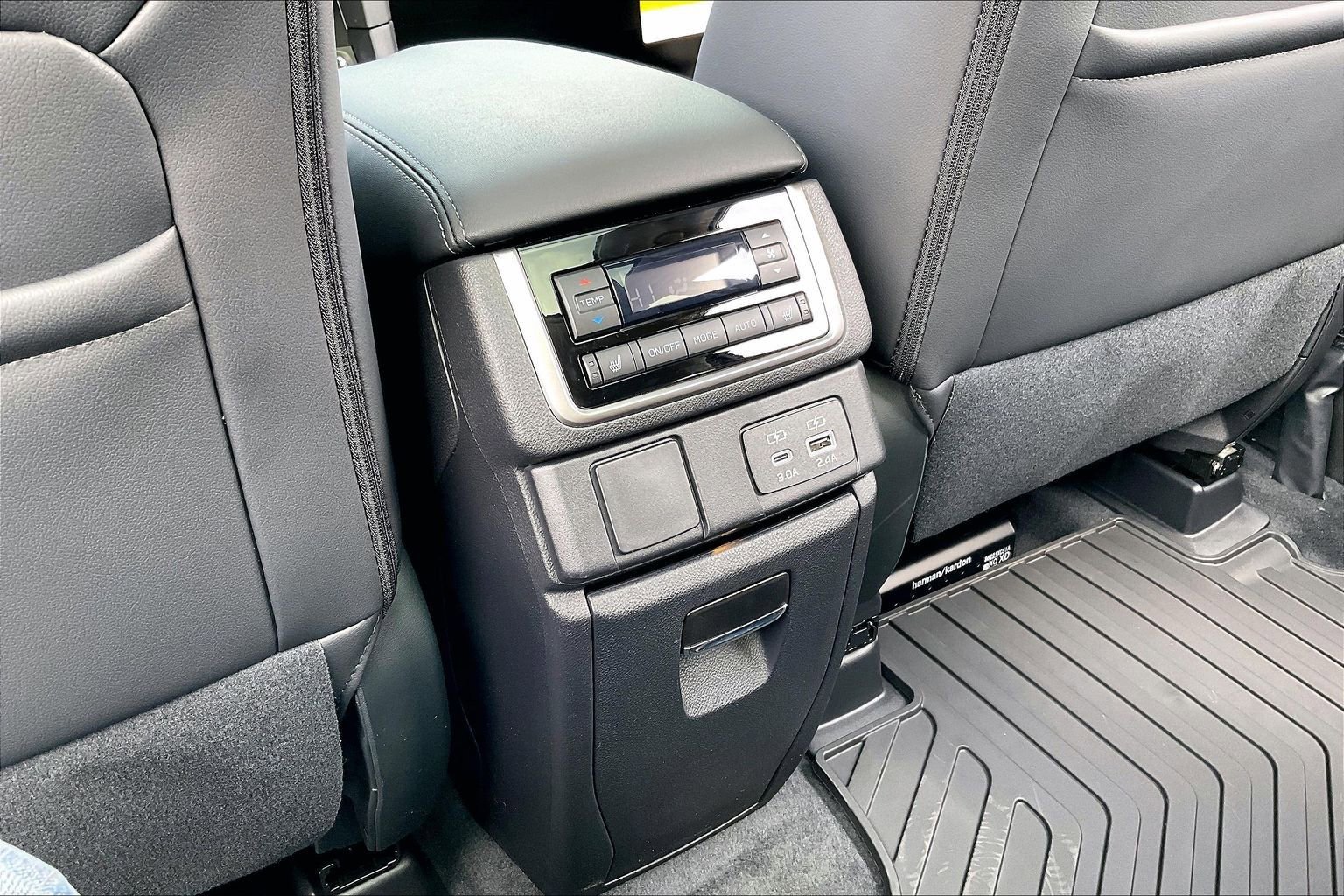 New 2026 Subaru Ascent Limited image 25