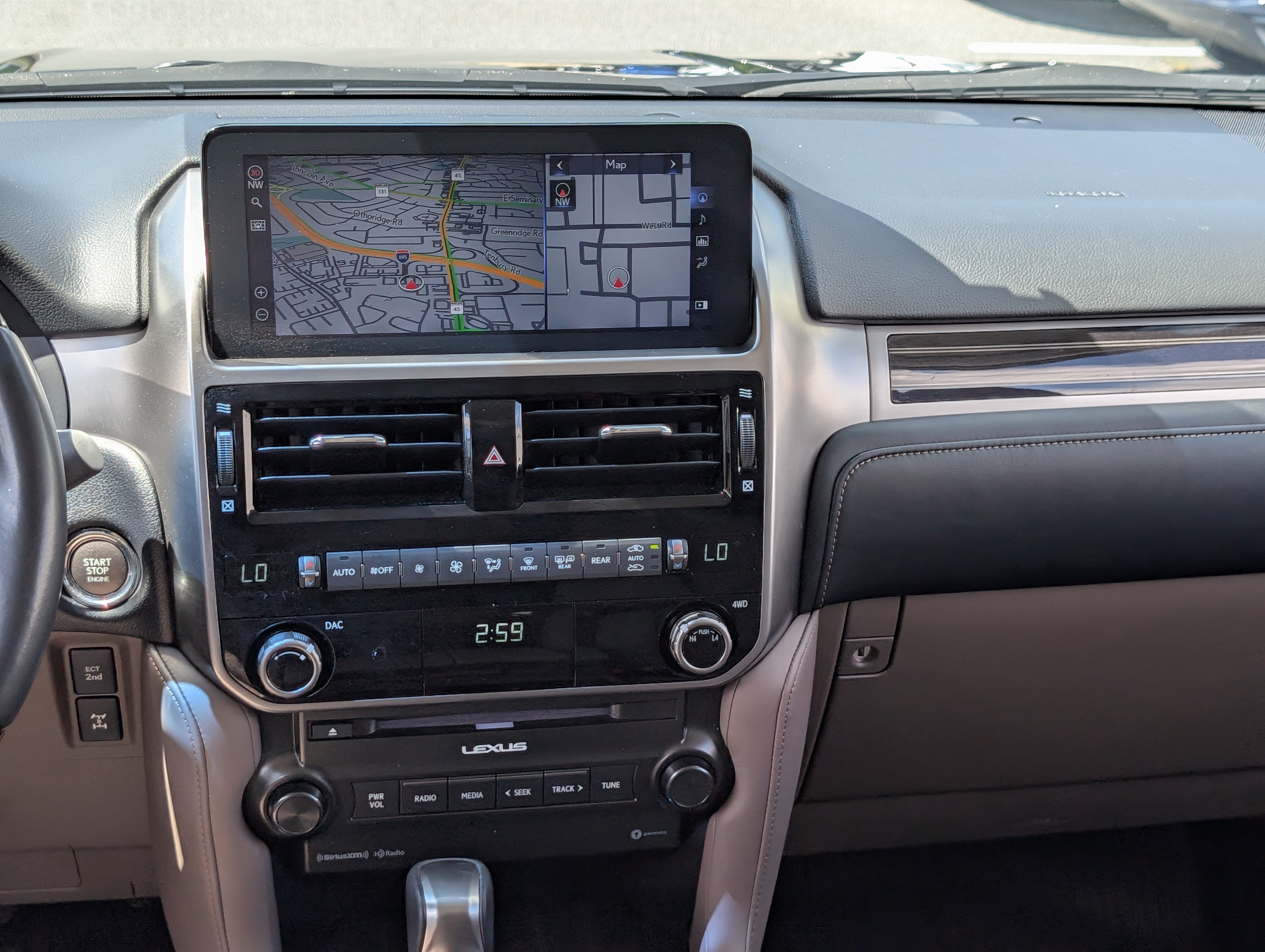 Used 2023 Lexus GX 460 Premium w/ Premium Package AWD/4WD image 19