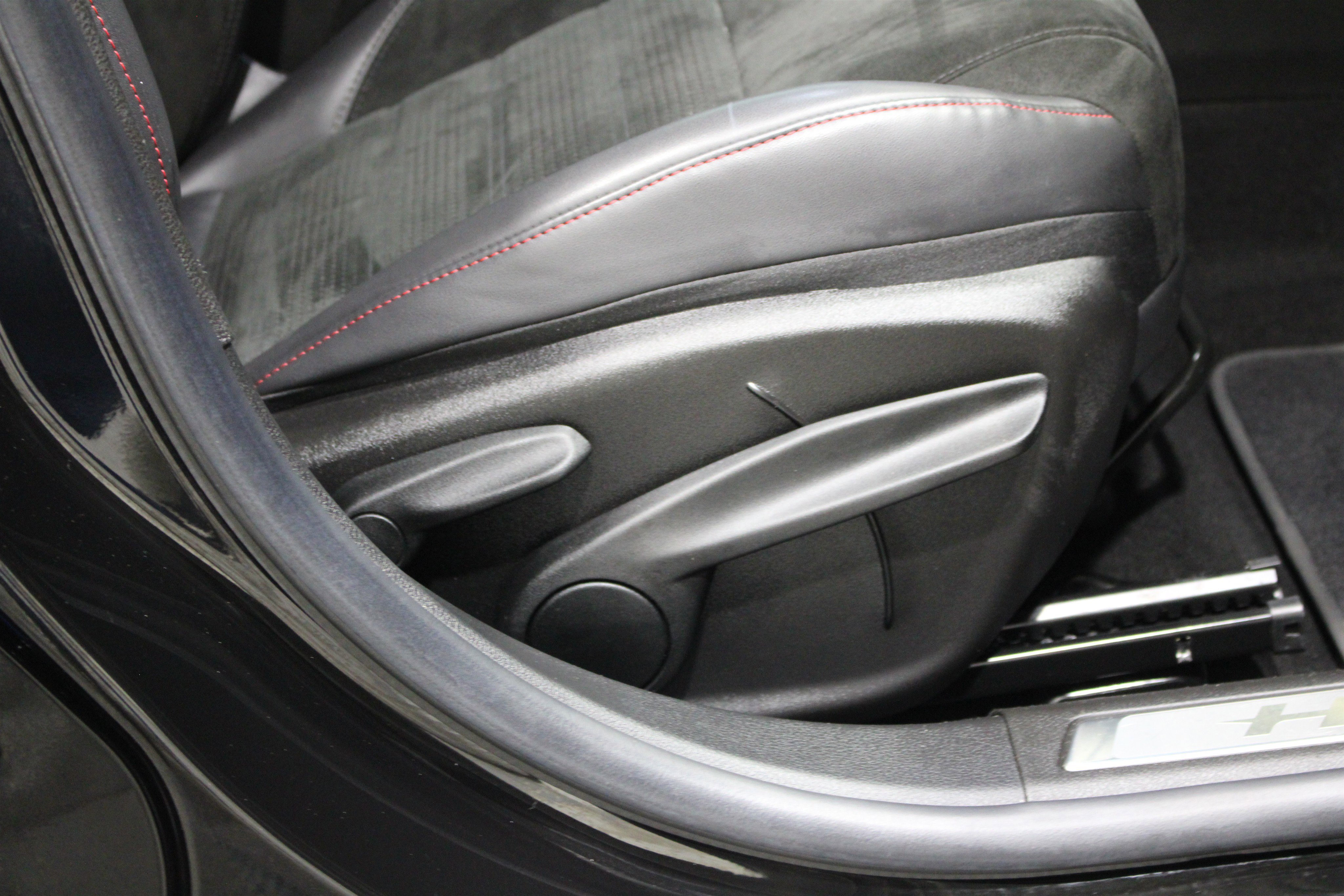 Used 2024 Dodge Hornet GT AWD/4WD image 25