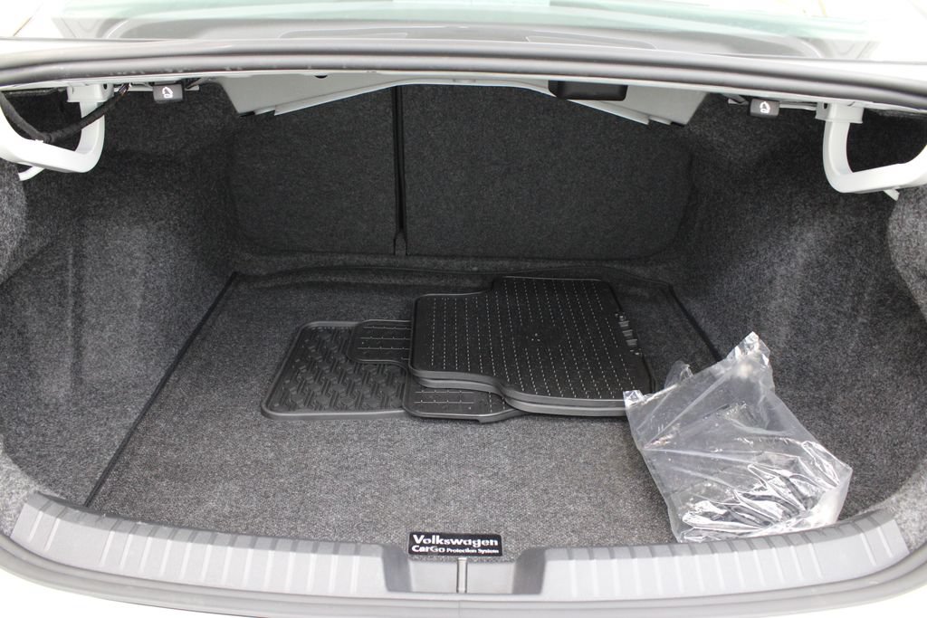 Used 2026 Volkswagen Jetta S FWD image 26