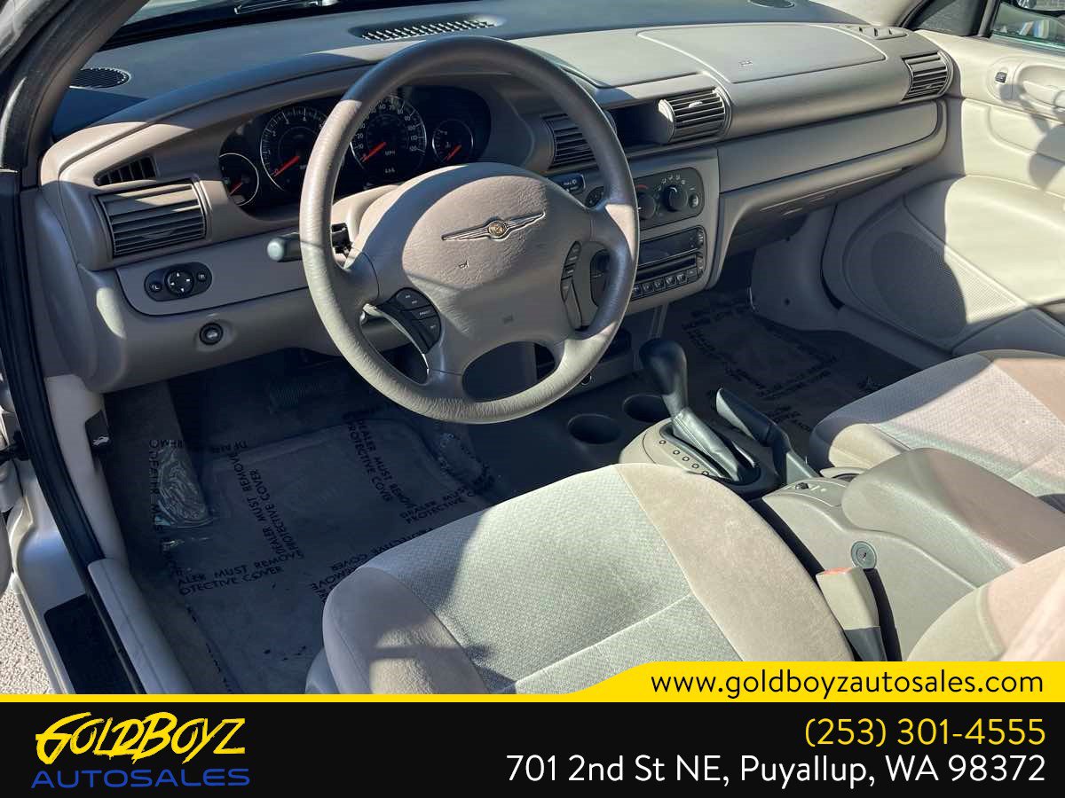 Used 2005 Chrysler Sebring Convertible FWD image 12