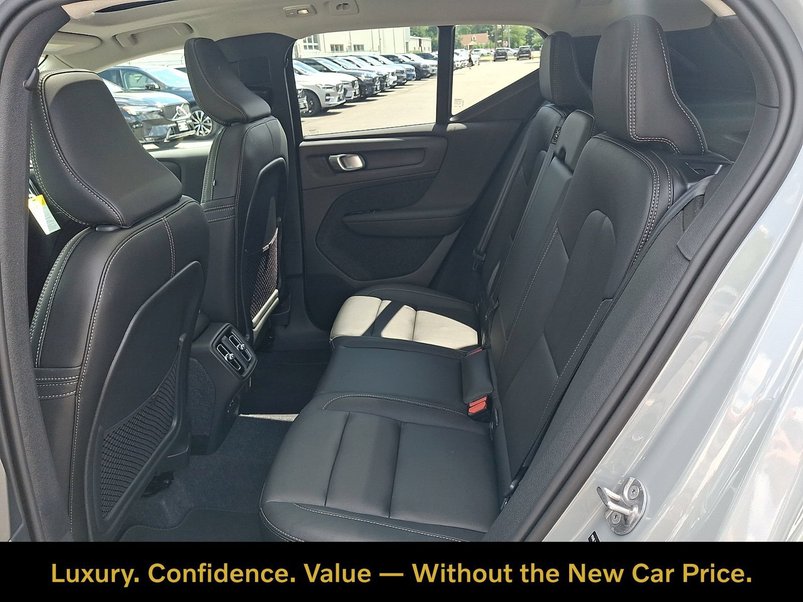 Certified 2026 Volvo XC40 B5 Core w/ Protection Package Premier AWD/4WD image 11