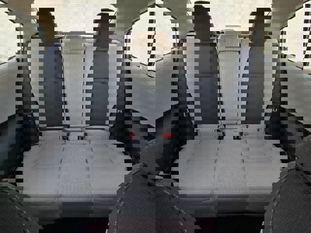 Used 2022 Toyota Corolla LE image 17