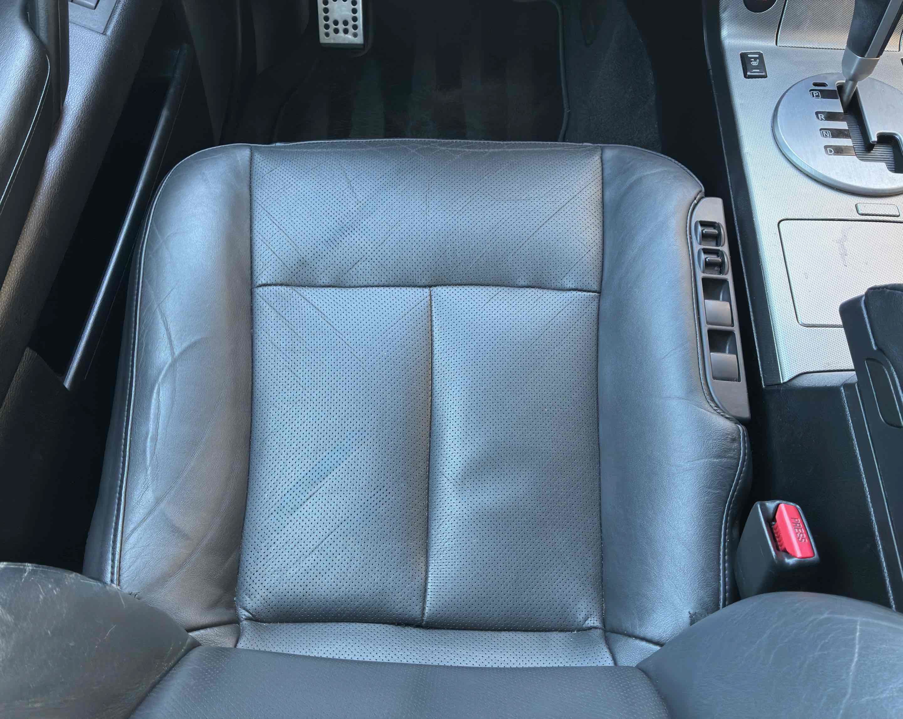 Used 2005 INFINITI FX45 AWD w/ (U01) Technology Pkg image 36
