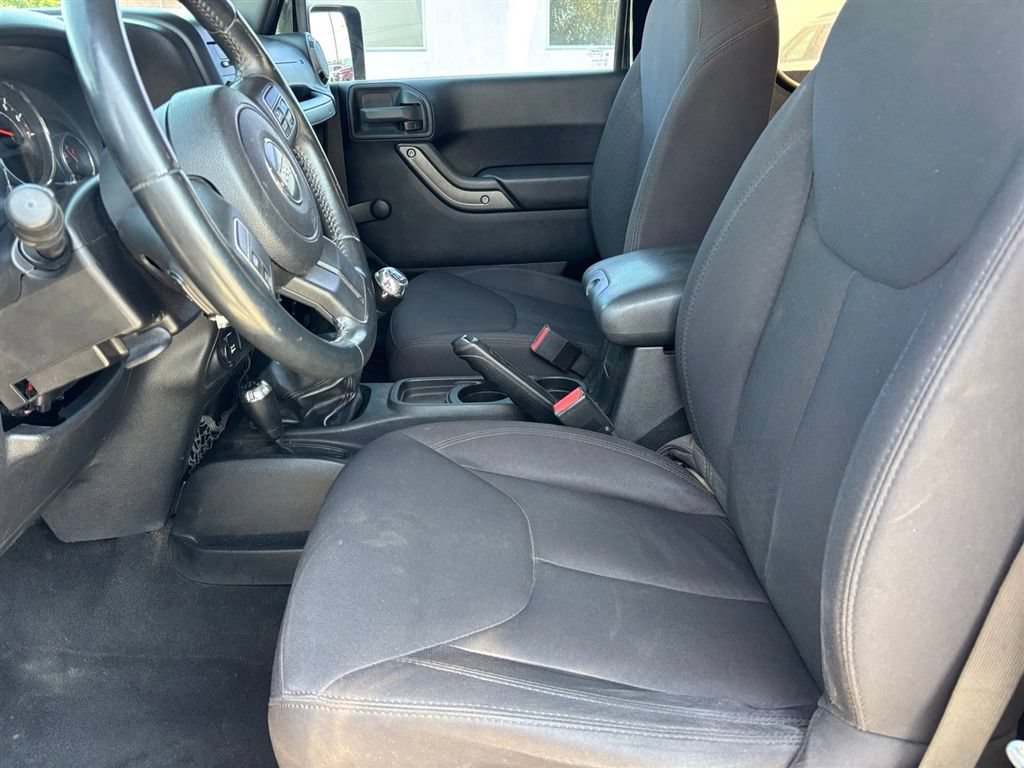 Used 2014 Jeep Wrangler Sport w/ Quick Order Package 23S AWD/4WD image 13
