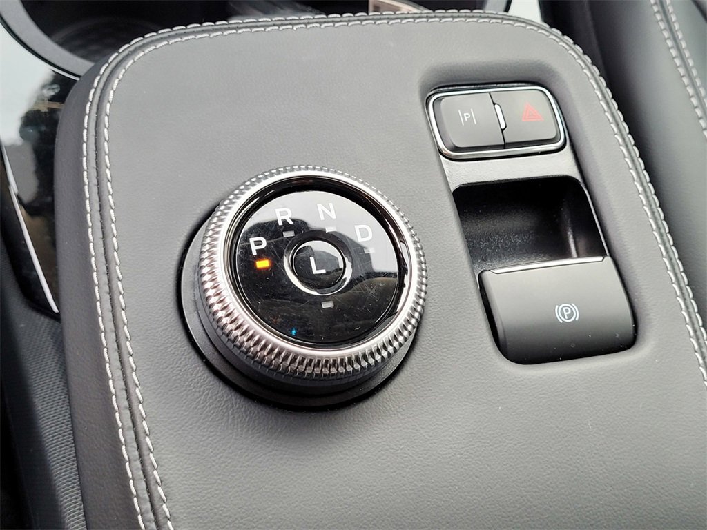 Used 2024 Ford Mustang Mach-E Select image 21