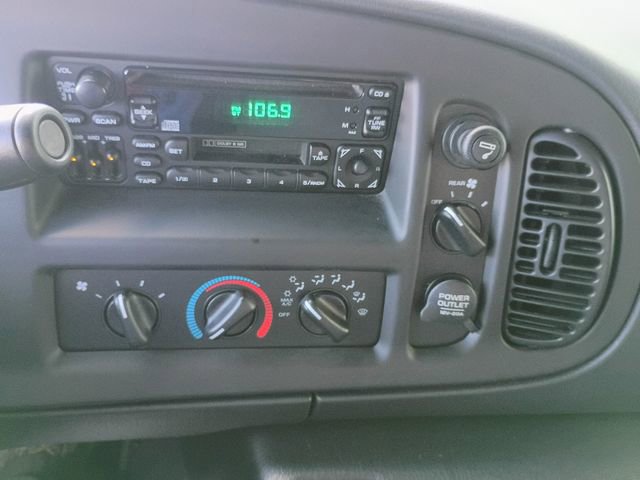 Used 2002 Dodge B3500 RWD image 27