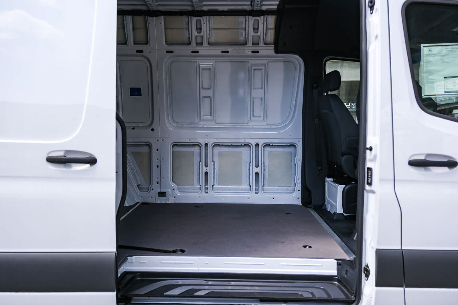 New 2025 Mercedes-Benz Sprinter 2500 image 39