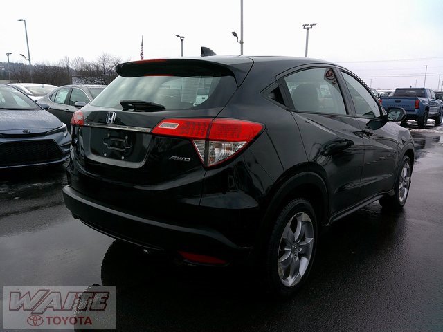 Used 2020 Honda HR-V LX image 2