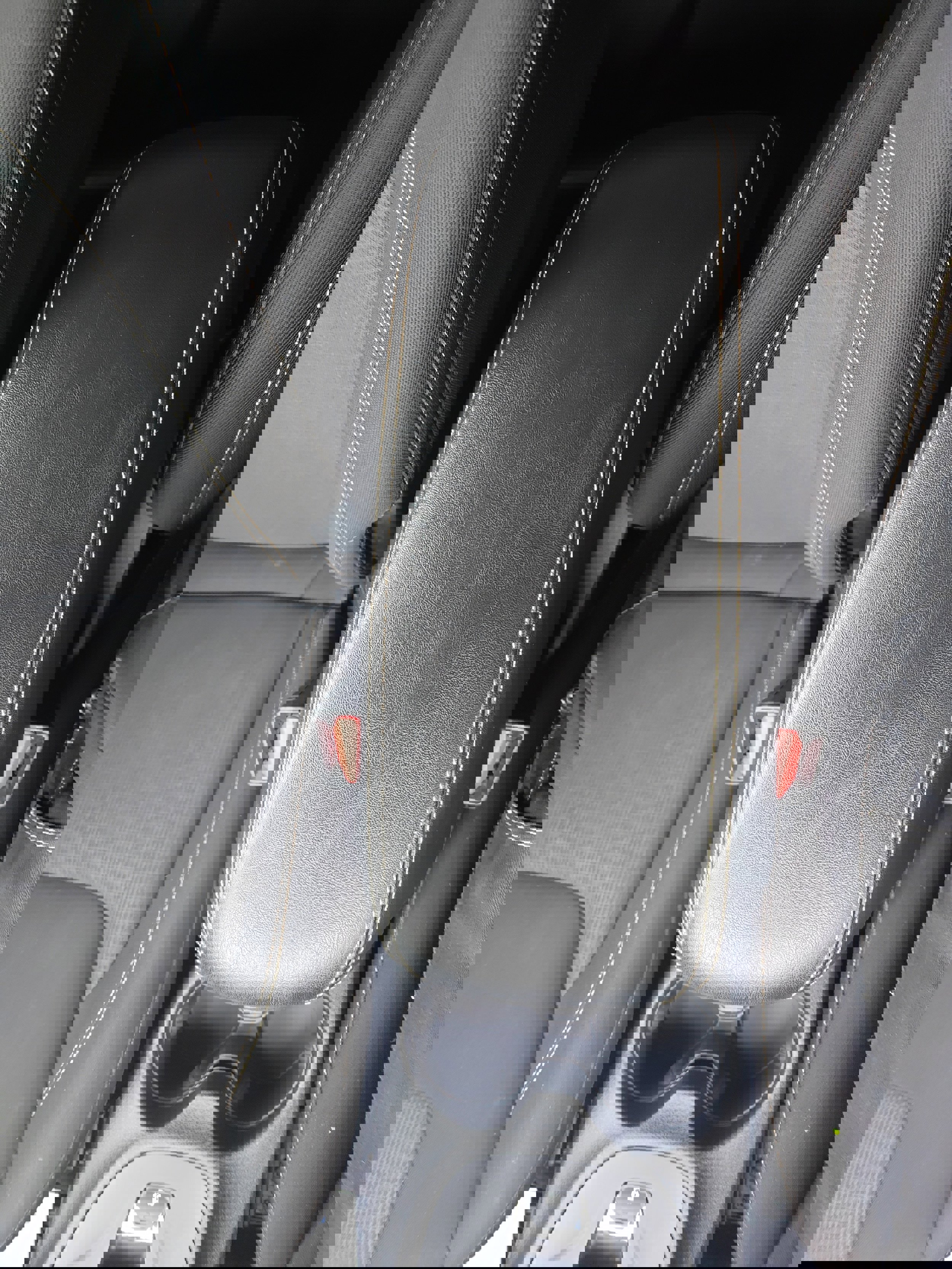 Used 2016 Jeep Cherokee Latitude w/ Cold Weather Group image 17