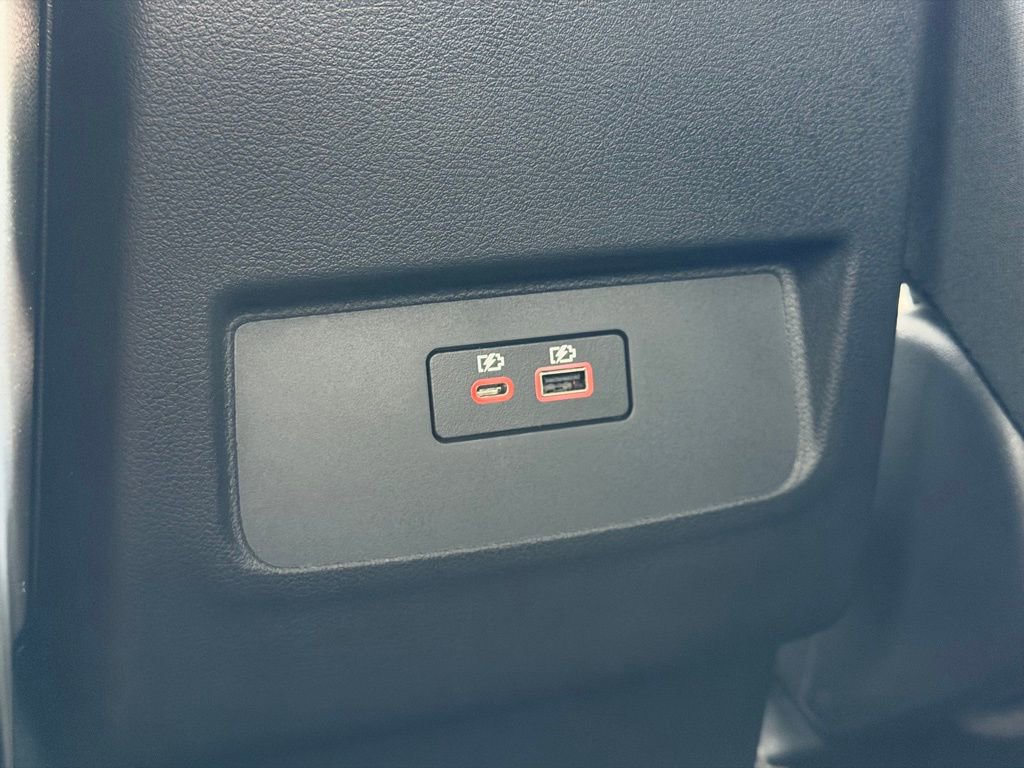 Used 2025 Nissan Frontier PRO-4X AWD/4WD image 25