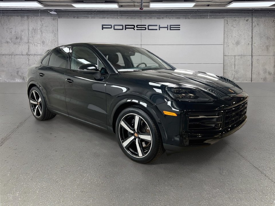 Certified 2026 Porsche Cayenne Coupe AWD/4WD image 7