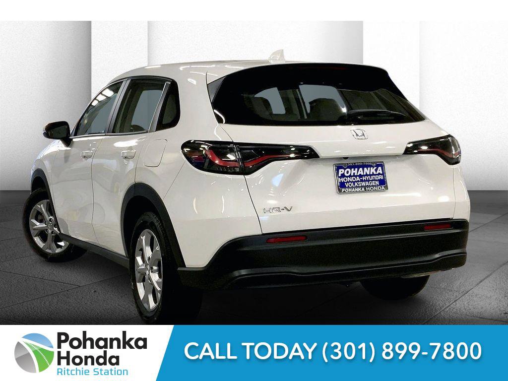Used 2025 Honda HR-V LX image 10