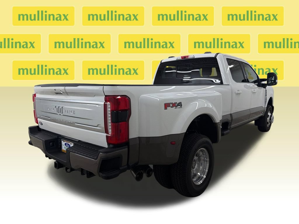 New 2027 Ford F350 King Ranch AWD/4WD image 3