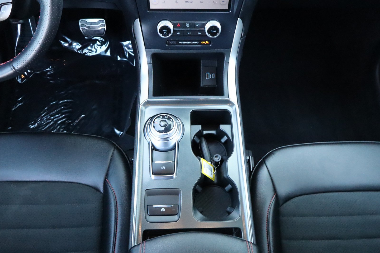 Used 2022 Ford Edge ST-Line AWD/4WD image 32