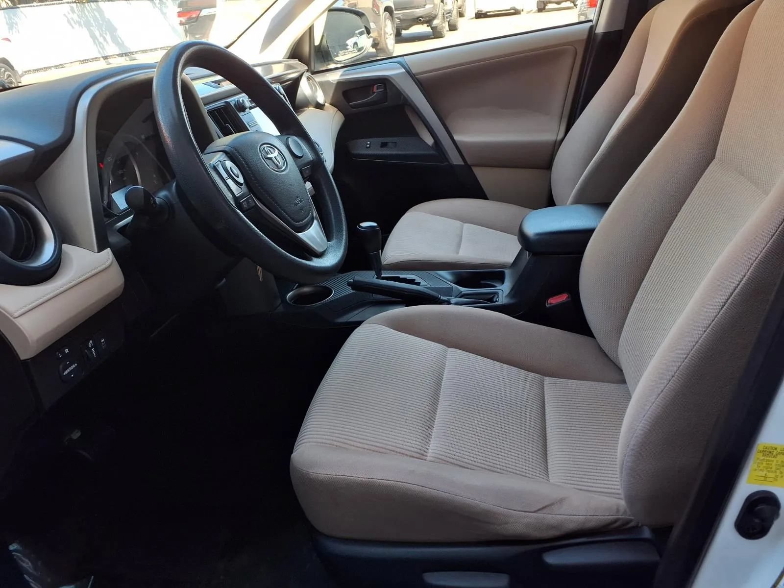 Used 2013 Toyota RAV4 LE FWD image 13