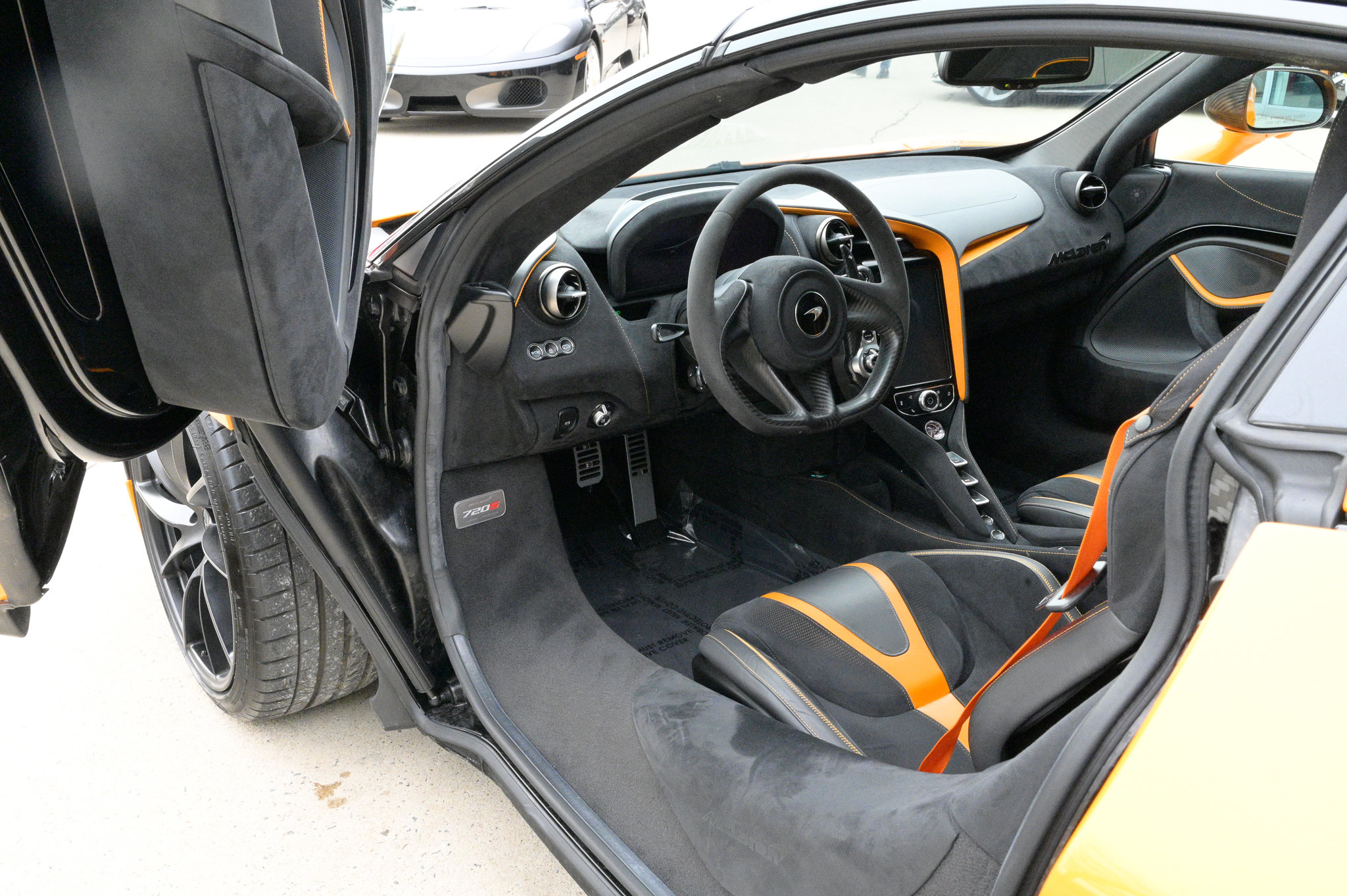 Used 2020 McLaren 720S Performance image 15