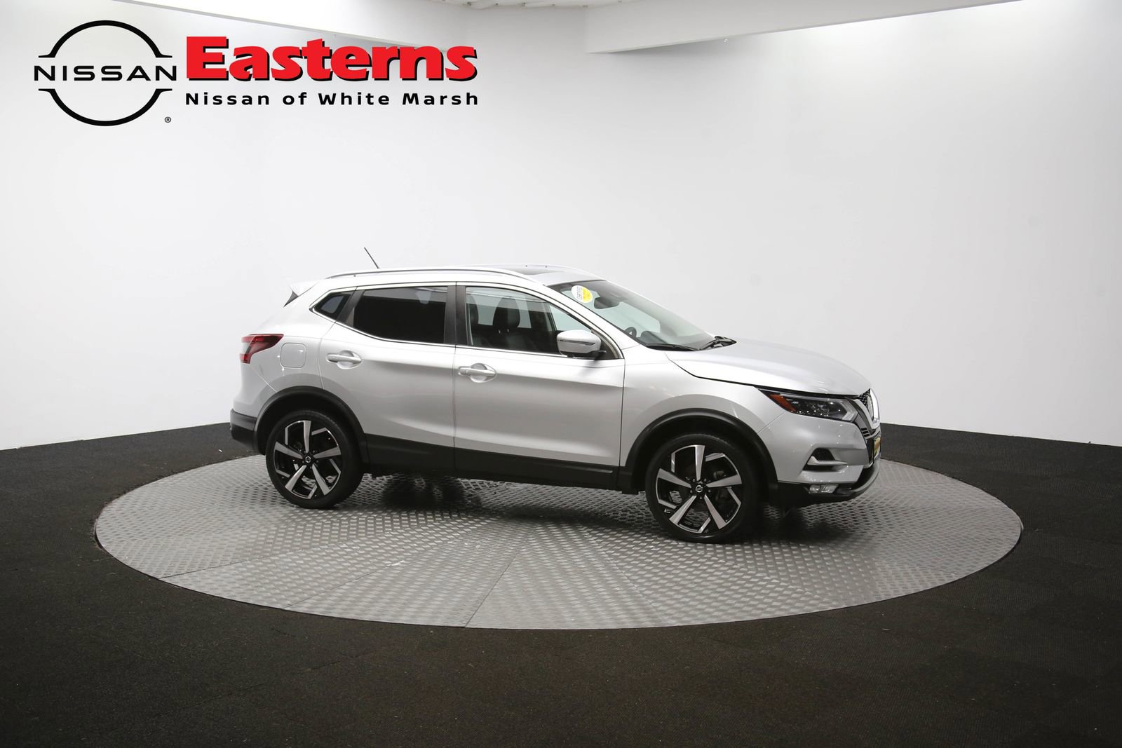 Used 2022 Nissan Rogue Sport SL w/ Premium Package image 46