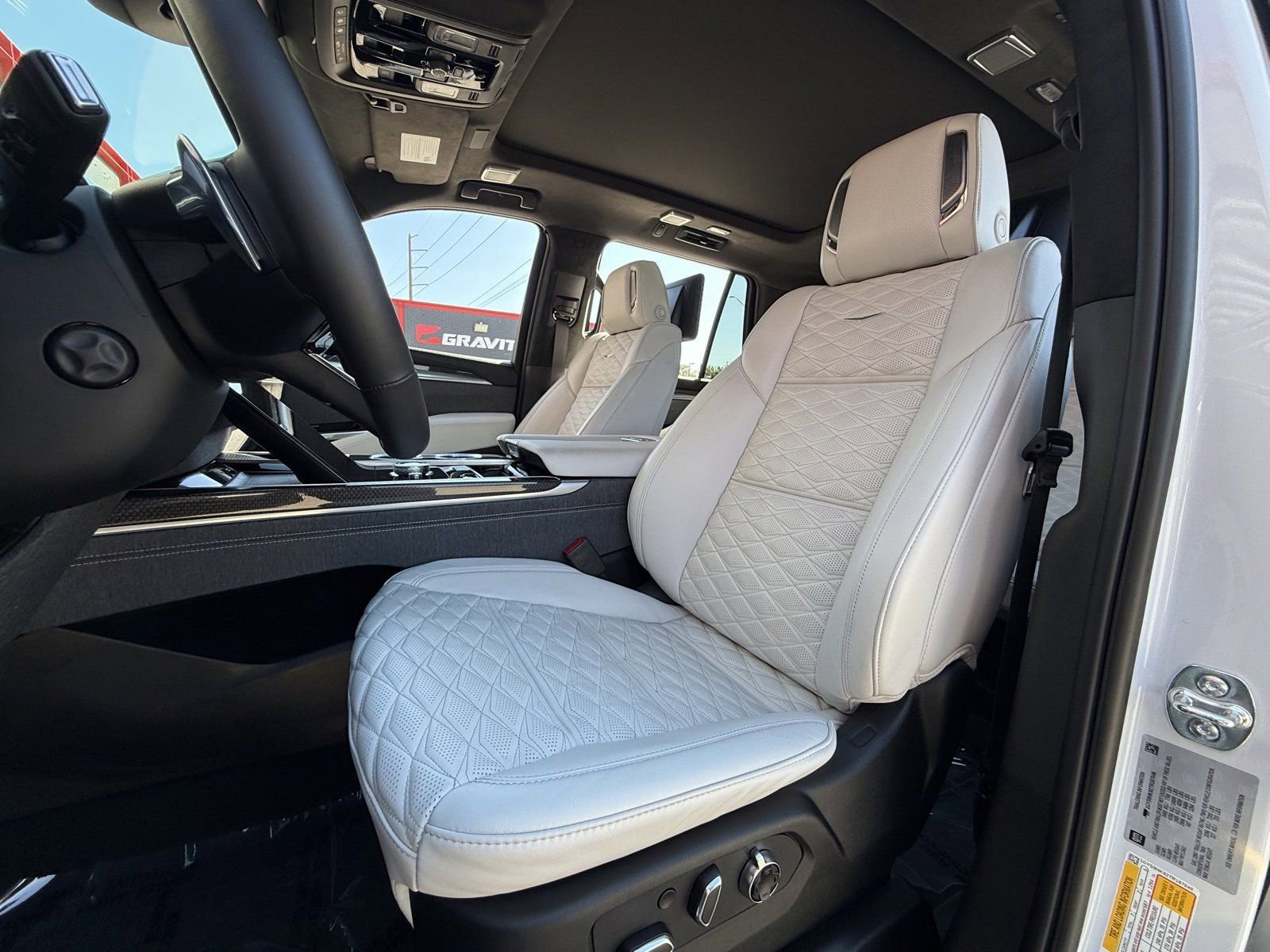 Used 2026 Cadillac Escalade V w/ LPO, ONYX Package image 13