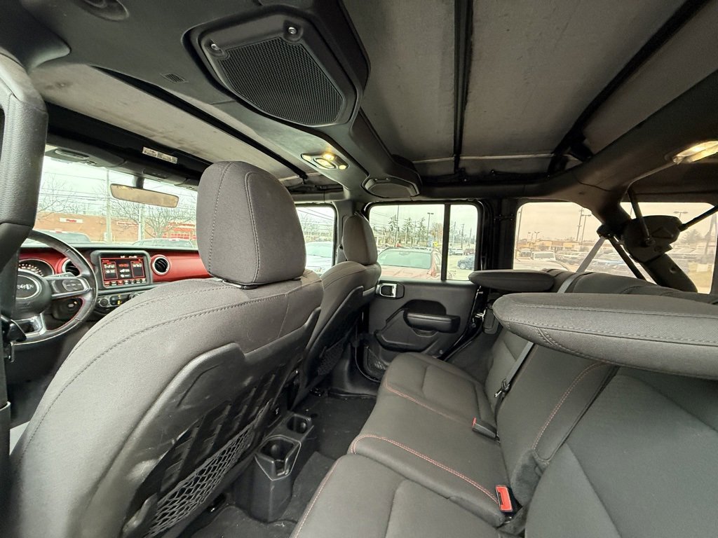 Used 2022 Jeep Wrangler Unlimited Rubicon w/ Cold Weather Group image 25