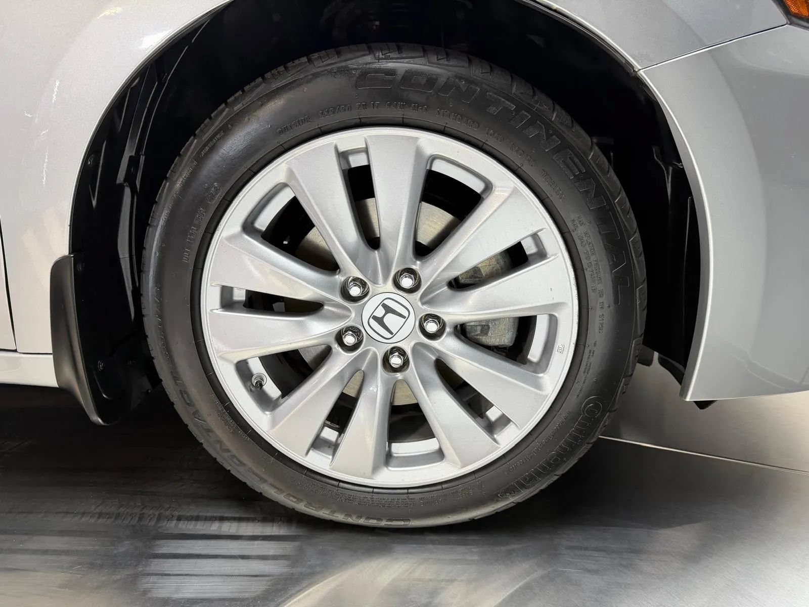 Used 2012 Honda Accord EX-L image 7