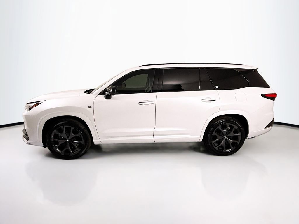 New 2026 Lexus TX 500h AWD image 8