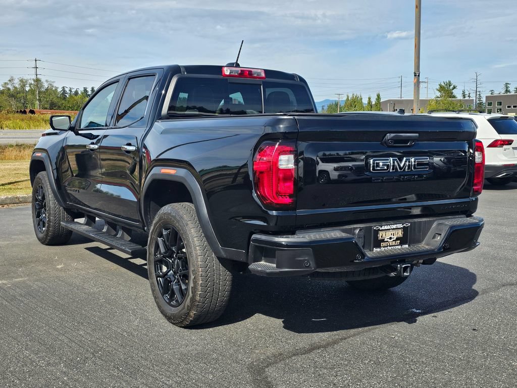 Used 2023 GMC Canyon Denali w/ Denali Black Edition AWD/4WD image 5