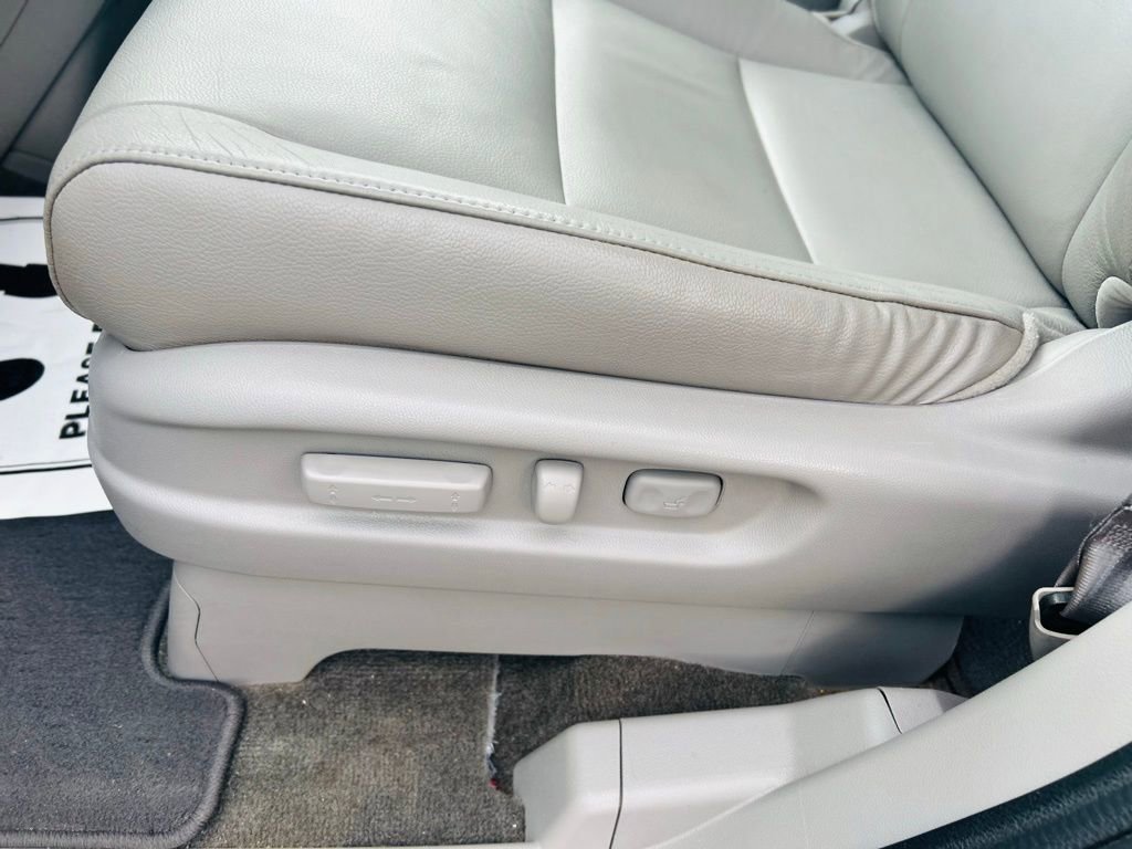 Used 2015 Honda Odyssey EX-L image 22