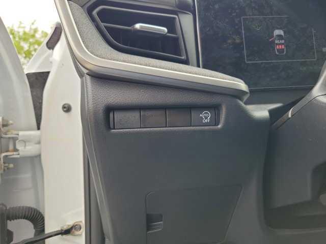 Used 2025 Nissan Kicks SV FWD image 19